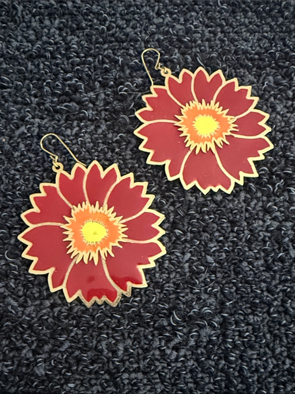 nOir Jewelry Red Floral Drop Earrings with Gold Trim